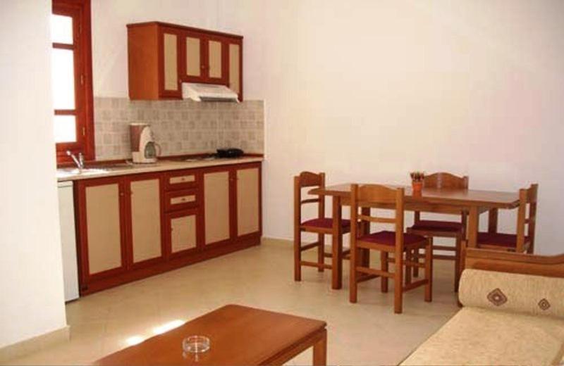 ארקסה Golden Sun Apartments חדר תמונה