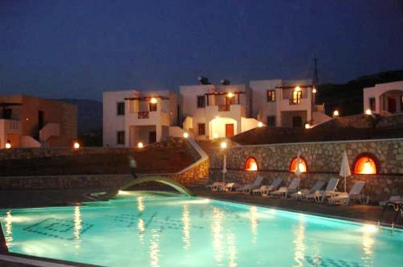 ארקסה Golden Sun Apartments מראה חיצוני תמונה